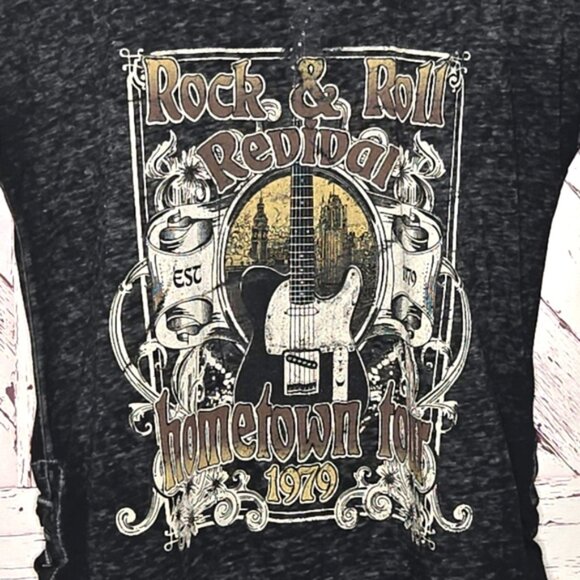 Wild Kiss Rock & Roll Revival Hometown Tour 1979 Tee - Picture 2 of 4